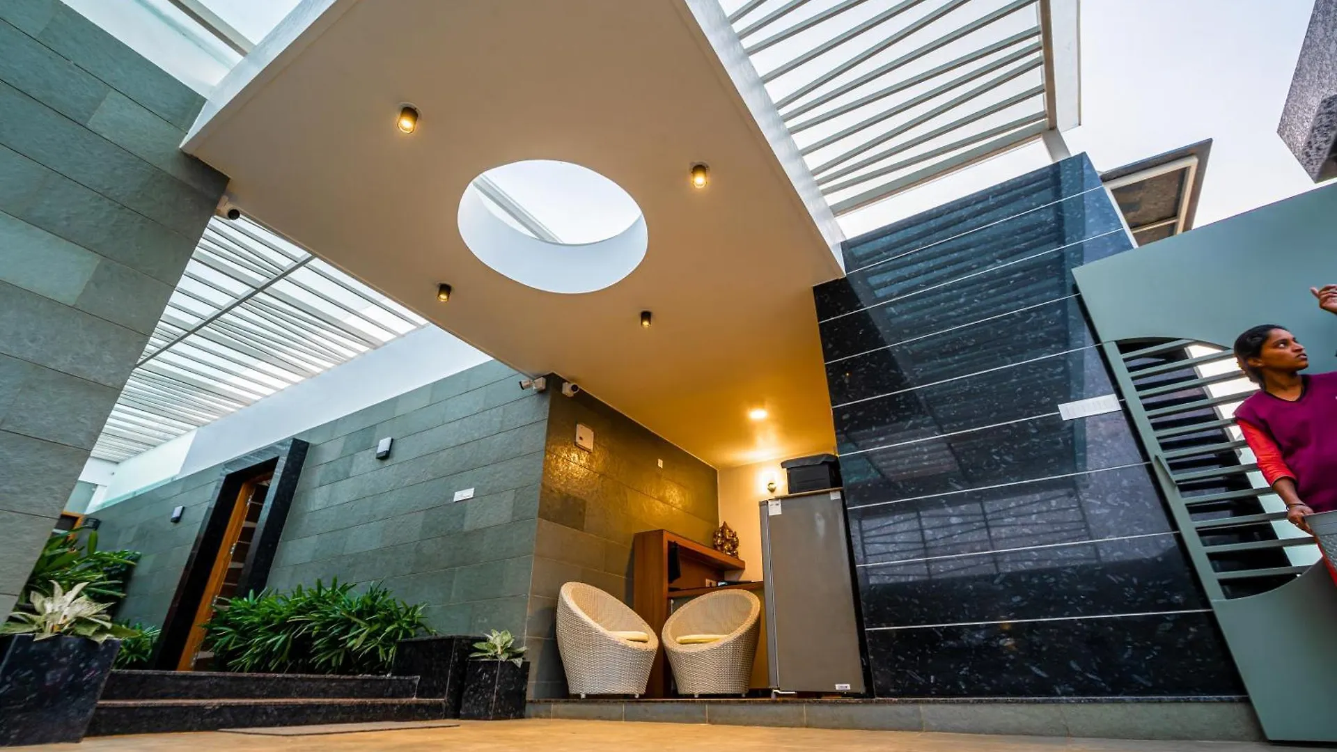 S R Spa Suites Mysore